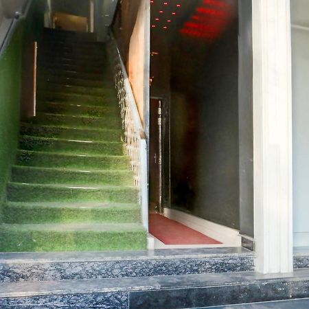 Super Collection O Roop Vihar Rohtak Formerly Hotel Maha Экстерьер фото
